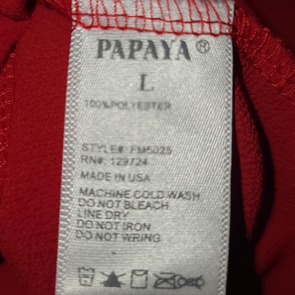 Large halter top - Picture 4 of 4